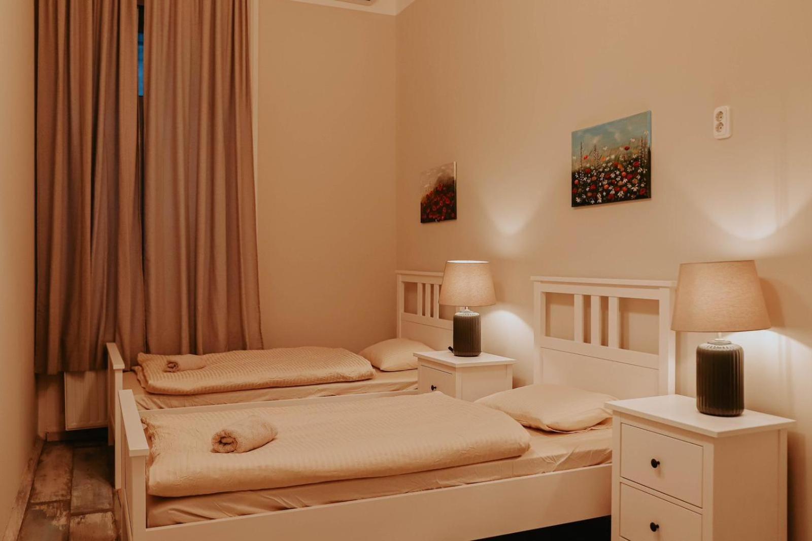 Rooms For Rent In Centre بودابست المظهر الخارجي الصورة