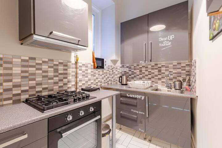 Rooms For Rent In Centre بودابست المظهر الخارجي الصورة
